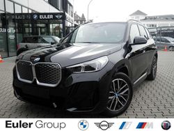 Schwarz Gebraucht 2025 BMW iX1 Performance SUV | 53.799 €