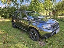 Grau Gebraucht 2022 Dacia Duster SUV | 17.700 € (Guter Preis)
