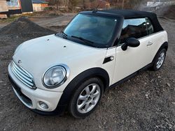 Beige Gebraucht 2011 Mini ONE Kleinwagen | 8.500 €