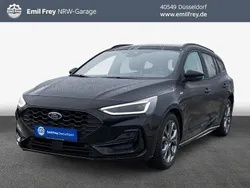 Agate black metallic Gebraucht 2024 Ford Focus ST-Line Kombi | 23.950 € (Superpreis)