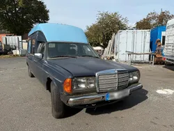 Schwarz Gebraucht 1985 Mercedes 300 Limousine | 1.900 €