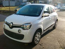 Weiß Gebraucht 2016 Renault Twingo Life Kleinwagen | 4.900 € (Guter Preis)