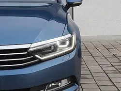Blau Gebraucht 2016 VW Passat Limousine | 23.999 € (Teuer)