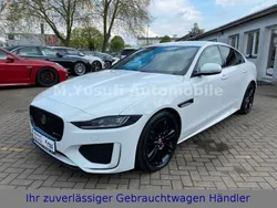 Weiß Gebraucht 2020 Jaguar XE R-Dynamic Limousine | 21.990 € (Guter Preis)