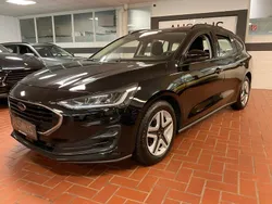 Schwarz Gebraucht 2023 Ford Focus Kombi | 14.990 € (Superpreis)