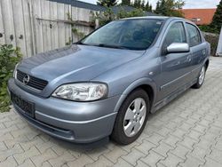 Grau Gebraucht 2004 Opel Astra Njoy Limousine | 1.499 € (Guter Preis)