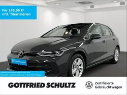 Grau Gebraucht 2024 VW Golf VIII Life Limousine | 22.470 € (Guter Preis)