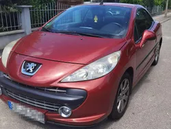 Rot Gebraucht 2007 Peugeot 207 CC Cabrio | 1.000 € (Guter Preis)