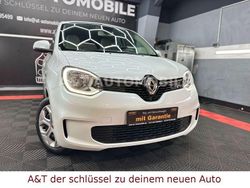 Weiß Gebraucht 2021 Renault Twingo LIMITED Kleinwagen | 9.990 € (Fairer Preis)