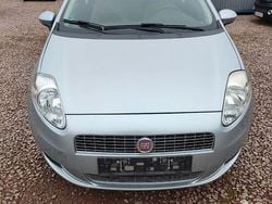 Grau Gebraucht 2005 Fiat Grande Punto Dynamic Kleinwagen | 1.900 € (Fairer Preis)