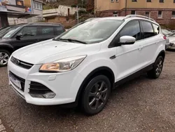 Weiß Gebraucht 2015 Ford Kuga SYNC Edition SUV | 9.995 € (Fairer Preis)