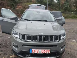 Grau Gebraucht 2020 Jeep Compass Limited SUV | 22.200 € (Fairer Preis)