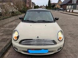 Beige Gebraucht 2009 Mini Cooper Kleinwagen | 3.999 € (Fairer Preis)