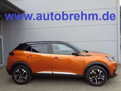 Orange fusion metallic Gebraucht 2021 Peugeot 2008 GT SUV | 19.950 € (Fairer Preis)