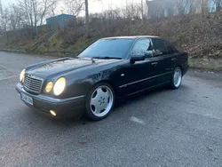 Schwarz Gebraucht 1998 Mercedes E55 AMG AMG Limousine | 7.800 € (Fairer Preis)
