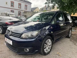 Blau Gebraucht 2010 VW Touran Highline Van / Kleinbus | 6.999 € (Fairer Preis)