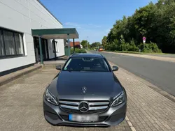 Grau Gebraucht 2018 Mercedes C220 Kombi | 19.400 € (Fairer Preis)