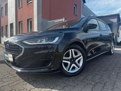 Schwarz Gebraucht 2022 Ford Focus Kombi | 12.950 € (Guter Preis)