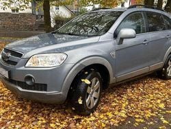 Grau Gebraucht 2011 Chevrolet Captiva LS SUV | 4.000 € (Superpreis)