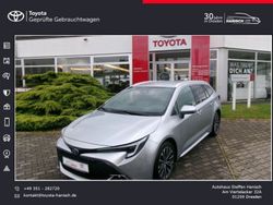 Shimmering silber metallic Neu 2024 Toyota Corolla Team Kombi | 30.490 € (Guter Preis)
