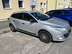 Silber Gebraucht 2011 Renault Mégane GrandTour Expression Kombi | 4.200 € (Fairer Preis)