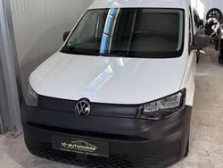 Weiß Gebraucht 2021 VW Caddy Van / Kleinbus | 14.999 € (Guter Preis)