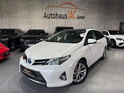 White pearl cs Gebraucht 2016 Toyota Auris Hybrid Kombi | 13.900 € (Fairer Preis)