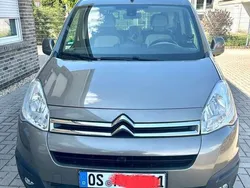 Beige Gebraucht 2015 Citroën Berlingo SELECTION Van / Kleinbus | 8.250 € (Fairer Preis)