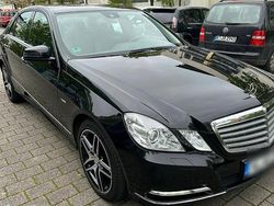 Schwarz Gebraucht 2012 Mercedes E250 Limousine | 11.500 € (Fairer Preis)