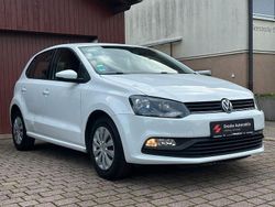 Weiß Gebraucht 2015 VW Polo Trendline Limousine | 6.390 € (Fairer Preis)