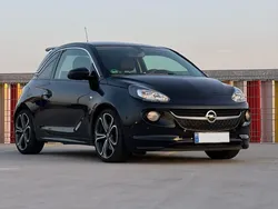 Schwarz Gebraucht 2019 Opel Adam S Kleinwagen | 13.990 € (Etwas zu teuer)