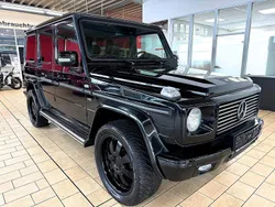 Obsidianschwarz (metallic) Gebraucht 2002 Mercedes G500 SUV | 34.950 €