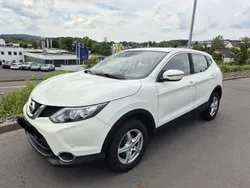 Weiß Gebraucht 2016 Nissan Qashqai Tekna SUV | 11.750 € (Fairer Preis)