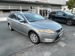 Grau Gebraucht 2009 Ford Mondeo Kombi | 4.000 € (Etwas zu teuer)