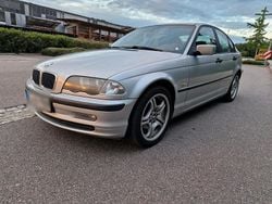 Silber Gebraucht 2000 BMW 320 Limousine | 2.100 € (Fairer Preis)
