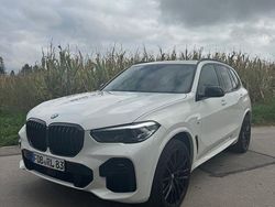 Weiß Gebraucht 2022 BMW X5 Performance SUV | 63.900 € (Fairer Preis)