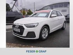 Cortinaweiß Neu 2025 Audi A1 Sportback Sport Kleinwagen | 25.049 € (Guter Preis)