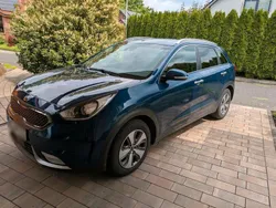 Blau Gebraucht 2018 Kia Niro Vision SUV | 13.999 € (Fairer Preis)