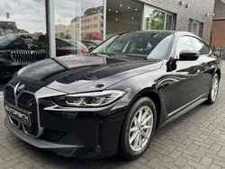 Schwarz ii Gebraucht 2023 BMW i4 Sport Line Limousine | 35.990 € (Superpreis)