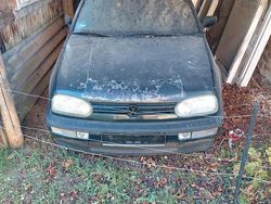 Grün Gebraucht 1995 VW Golf Cabriolet Cabrio | 700 €