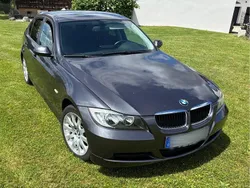 Grau Gebraucht 2007 BMW 320 Limousine | 4.500 € (Fairer Preis)