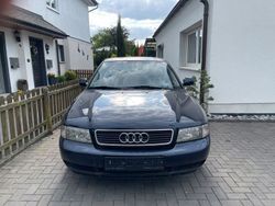 Blau Gebraucht 1998 Audi A4 S-Line Limousine | 850 €