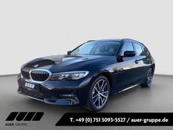 Schwarz Gebraucht 2020 BMW 330e Sport Line Kombi | 24.300 € (Guter Preis)