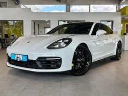 Porsche Panamera 4S
