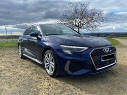 Blau Gebraucht 2020 Audi A3 Sportback S-Line Kombi | 24.999 € (Fairer Preis)