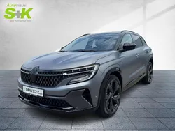 Dolomitgrau satinie (grau) Gebraucht 2023 Renault Austral Iconic Esprit Alpine SUV | 34.990 € (Fairer Preis)