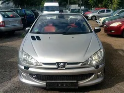 Silber Gebraucht 2004 Peugeot 206 CC Cabrio | 1.999 €