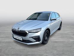 Brilliantsilber metallic Gebraucht 2025 Skoda Scala Tour Kleinwagen | 26.444 € (Teuer)