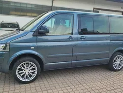 Grau Gebraucht 2006 VW T5 Highline Van | 14.995 € (Guter Preis)