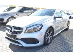 Silber Gebraucht 2018 Mercedes A180 AMG line Limousine | 17.480 € (Guter Preis)